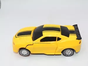 BATTERY OPERATED ELECTRONIC 8" ROBOT YELLOW CAMARO CAR TRANSFORMING WORKING - Picture 1 of 6