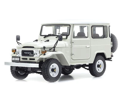 Kyosho 1:18 Toyota Land Cruiser 40 Van (BJ42V) 1980 White - Image 1 of 4