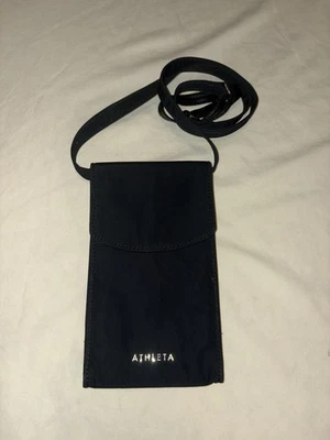 Bolsa de telefone Athleta Power of She ajustável tiracolo preta bolsa de náilon - Imagem 1 de 4