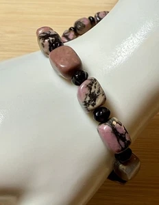 Rhodonite Stretch Bracelet W/Black Accents - Picture 1 of 3