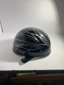 Vega Half Helmet Size Large Motorcycle With Silver Design - Picture 1 of 8