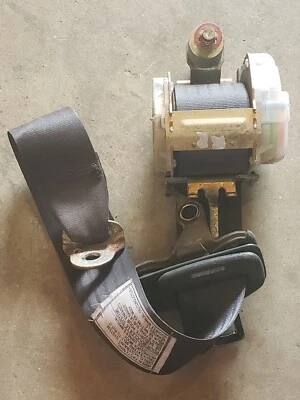 92 93 94 95 1994 TOYOTA PASEO PASAJERO DERECHO CINTURÓN SEGURIDAD TRASERO RETRACTOR GRIS  Foto 1 de 3