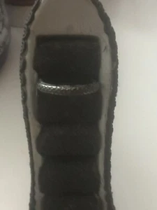 Schwarzer Ring - Bild 1 von 2