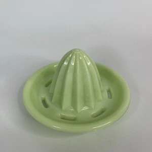JEANNETTE JADEITE REAMER/JUICER FOR MINT GREEN DECOR KITCHEN - Picture 1 of 4