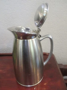 VINTAGE PITCHER INSULATED 18-8 STAINLESS THUMB LEVER LID HOT OR COLD HONG KONG - Picture 1 of 7