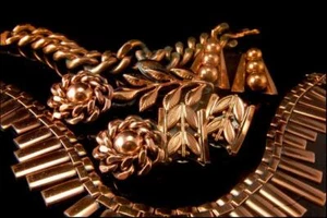 6 VINTAGE COLLEZIONE DI ORECCHINI RAME RENOIR MATISSE COLLANA BRACCIALE SPILLA MR - Foto 1 di 8