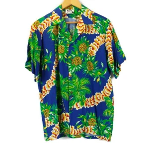 Vintage Hilo Hattie Mens Multicolor Hawaiian Button Up Short Sleeve Shirt Size M - Picture 1 of 6