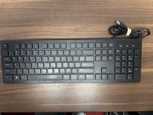 Teclado USB negro con cable modelo muy bueno - Imagen 1 de 3