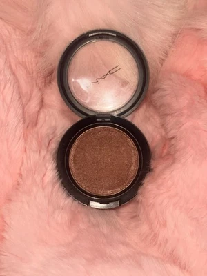 MAC Rare DISCONTINUED Frost Blush Plum Du Bois See Description - Image 1 of 2