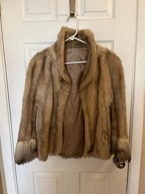 Chal de piel de visón capa envolvente bolero lujoso marrón, genuino, hecho en EE. UU. Foto 1 de 2