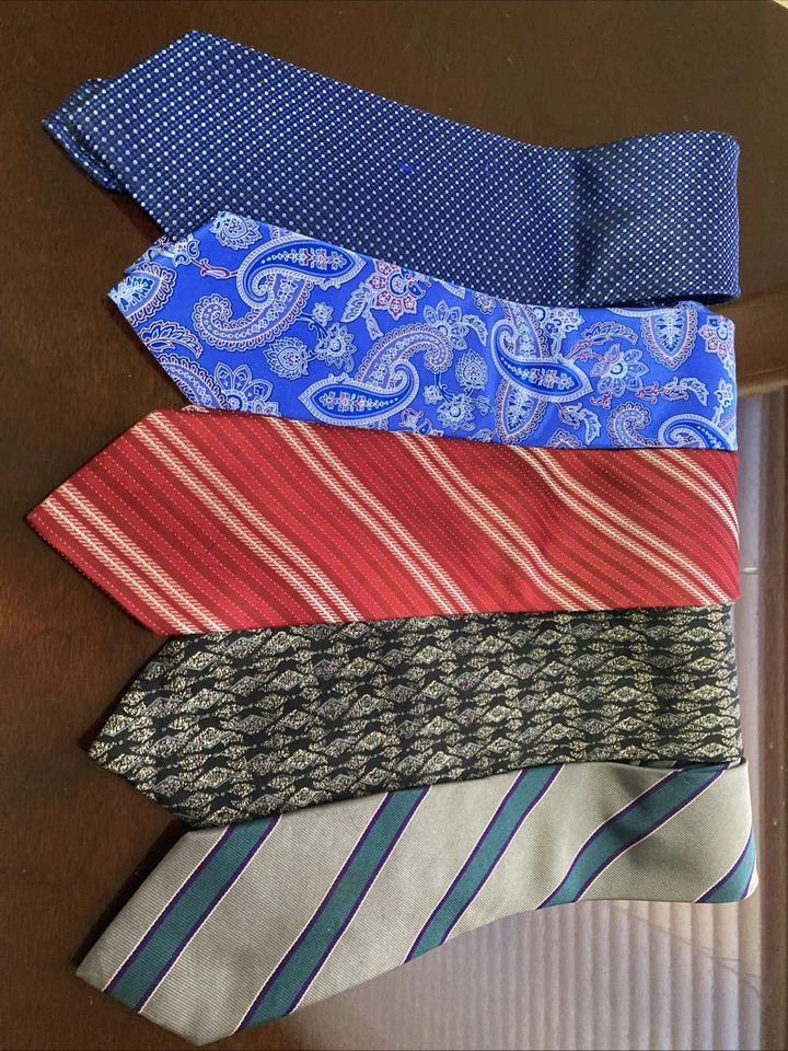 Juego de 5 corbatas de seda. Armani, Brown C, Bill Robin. The Men’s S, Geoffrey Beene Foto 1 de 3