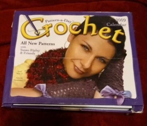 Crochet Pattern-a-Day 2009 by Accord Publishing Staff /Great Complete Condition - Imagen 1 de 4