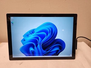 Microsoft Surface Pro 5 1807 i5-7300U 2.6GHz 8GB-256GB w10Pro, Screen DMG, LTE - Picture 1 of 4