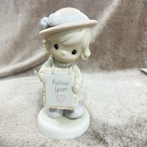 Precious Moments - "Follow Your Heart" 1995 Event Piece - Girl Holding Sign - Bild 1 von 11