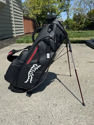 Bolsa de pie Sun Day Red X Vessel Player V 6 vías edición Core negra Foto 1 de 4