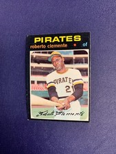 1971 Topps #630 Roberto Clemente - Pittsburgh Pirates - Sharp but Marked