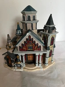 Lemax NEEDHAM COMMUNITY CHURCH Christmas Village Ceramic Building READ DESCRIPT - Picture 1 of 5