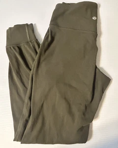 Leggings Lululemon Wunder Train tiro alto con bolsillos verde militar talla: 4 - Imagen 1 de 9