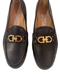 Salvatore Ferragamo Schuhe schwarz Leder Halbschuhe Damen 10,5 AA flache Schuhe Logo neu - Bild 1 von 14