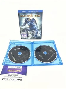 Pacific Rim (Blu-ray/DVD, 3 Discs) w/Lenticular Slipcover - Picture 1 of 3