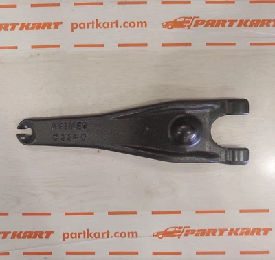 Clutch fork for renault dacia duster scala lodgy 30573434R 2012 to 2019 - Image 1 of 4