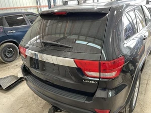 Trunk/Hatch/Tailgate Excluding SRT8 Fits 11-13 GRAND CHEROKEE 2936100 - Picture 1 of 12