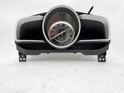 Cuadro de instrumentos velocímetro Mazda 3 2014-2016 2,0 L OEM Foto 1 de 4