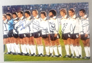 DFB-ELF Vize-Weltmeister komplett WM 1982 signed Foto 20x30 Autogramme - Picture 1 of 2