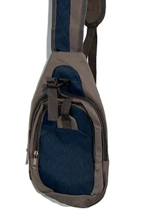 Gold Coast CrossBody Sling Shoulder Bag 3-Zip Front Flat TRAVEL Blue Gray - Picture 1 of 7