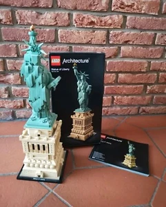 LEGO ARCHITECTURE: Freiheitsstatue (21042) - Bild 1 von 2