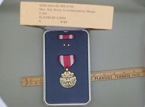 US ARMY MERITORIOUS SERVICE MEDAL SET IN PRESENTATION BOX 3 PIECE PUBLISHED SET - Bild 1 von 4