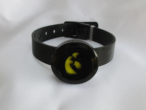Collegiate aromatherapy Iowa locket bracelet, Stainless Steel, Black Cover