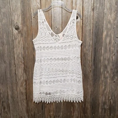 Vestido de natação OP L 11 13 branco ilhós recorte renda sem mangas elástico boho - Imagem 1 de 4