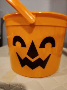 2022 McDonalds Halloween Happy Meal Orange Boo Bucket McPunk’n￼