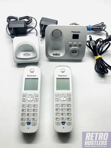 2x Panasonic KX-TGA682EX Handset Mobilteil + KX-TG6821G Basisstation und Schale - Bild 1 von 5