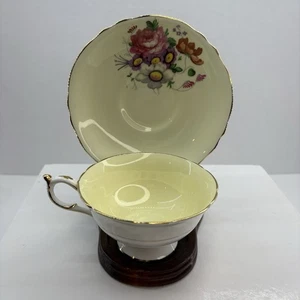 Vintage Paragon Double Warrant Floral Gelb Tasse & Untertasse Set Muster S6072-1 - Bild 1 von 10
