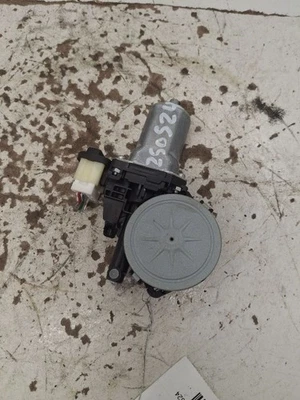 Motor de ventana delantera izquierda usado se adapta a: Nissan Altima 2012 delantero izquierdo grado A Foto 1 de 4