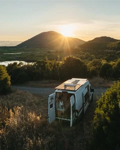 🚐 Peugeot Boxer Camper – Luxus Selbstausbau, autark - Preis VB - TüV neu - Bild 1 von 20