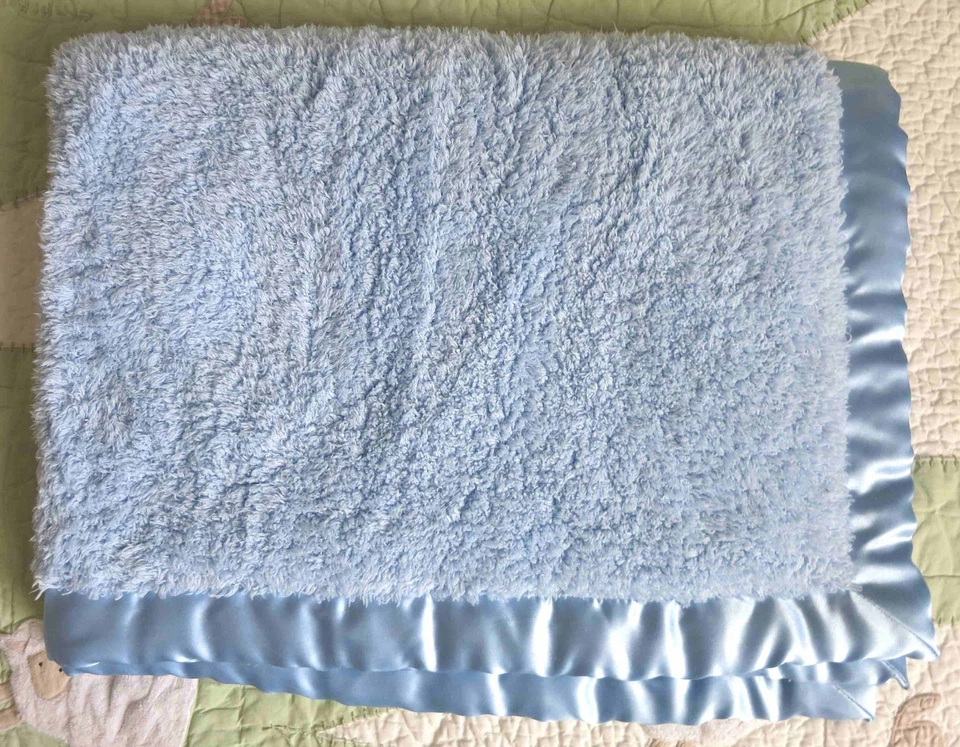 Sobre Rojo Poliéster Azul Grueso Esponjoso Felpa con Borde Satinado Bebé Niño Manta Usada en Excelente Condición Foto 1 de 3