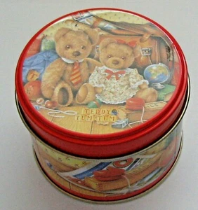 Lata de galletas vintage Teddy Tum Tum 1996 mamá papá oso pequeña caja redonda danesa - Imagen 1 de 11