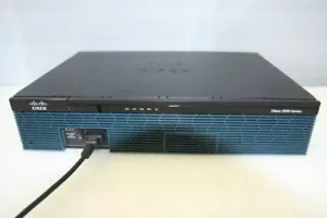 Cisco 2911 Integrated Services Router w w HWIC 4ESW - CISCO2911 ISR - Picture 1 of 5
