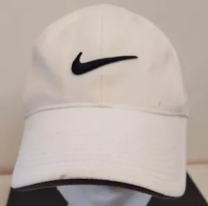 Nike Golf White/Black Embroidered Sz M Hat - Picture 1 of 13