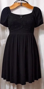 NUEVO Mini Vestido Negro Tórrido Challis Ojales-Encaje-Inserto Busto Novia 4X Nuevo con Etiquetas - Imagen 1 de 12