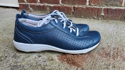 Dansko Hillary leather fashion sneakers shoes Womens size 39 US 8.5-9 4500750300 - Image 1 of 4