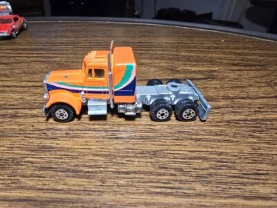 Kenworth W900 Construction Series 1:32 Scale - Image 1 of 4