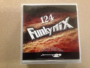 FUNKYMIX 124 CD FLO-RIDA FAR EAST MOVEMENT RIHANNA - Picture 1 of 1