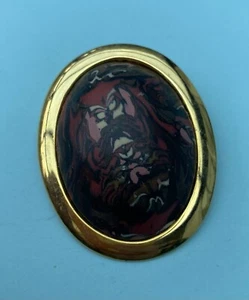 Vintage Oval Statement Costume Brooch, Purple & Pink Swirl Inlay Gold Tone - Picture 1 of 3