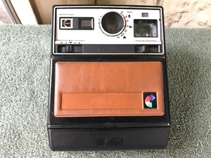 Kodak Instant Camera Vintage Photography Made In USA Parts Repair NOT WORKING - Picture 1 of 12