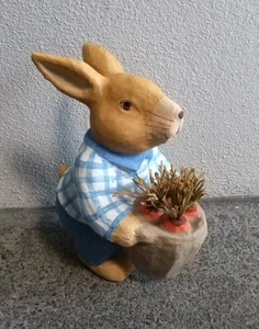 Pappmaché Kaninchen hält einen Korb mit Karotten groß 20" hoch  - Bild 1 von 14