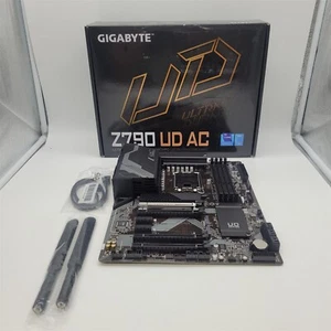 GIGABYTE Z790 UD AC (LGA 1700/ Intel Z790/ ATX/ DDR5/ PCIe 5.0) -NOT WORKING- - Bild 1 von 8